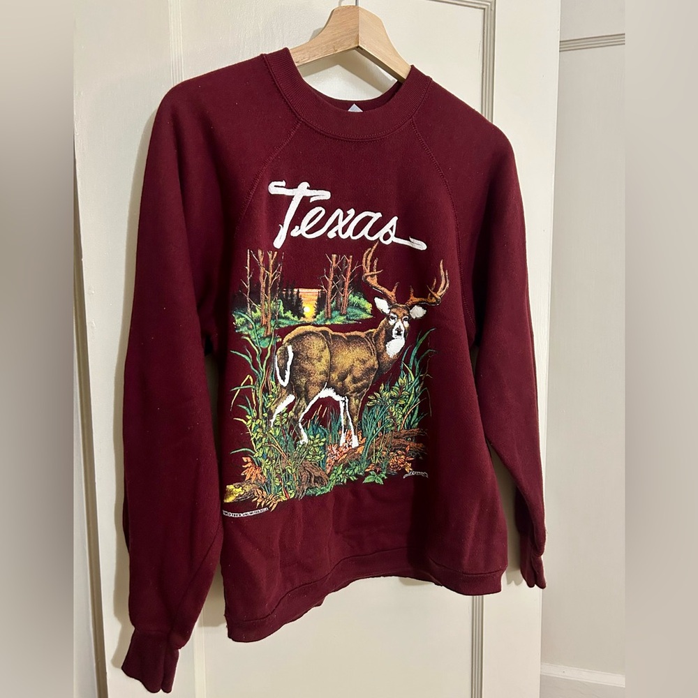Vintage 1980’s Texas Whitetail Deer Burgundy Crewneck Sweatshirt size S